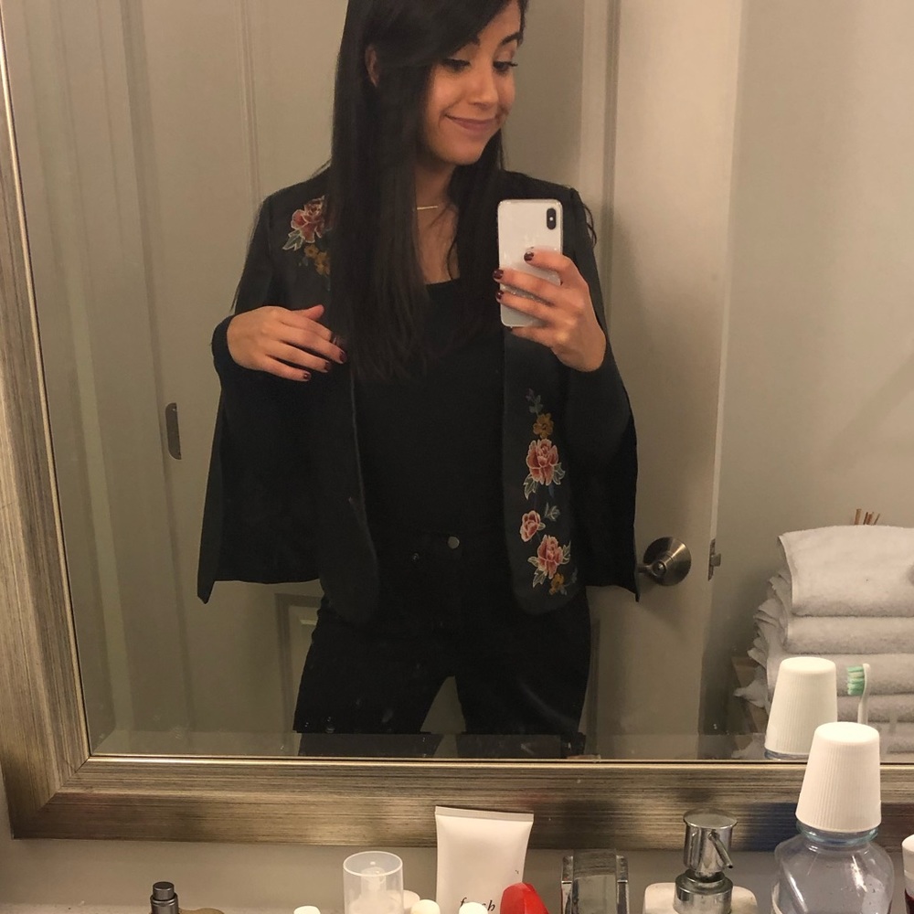 Jealous Tomato Women's Floral Cape